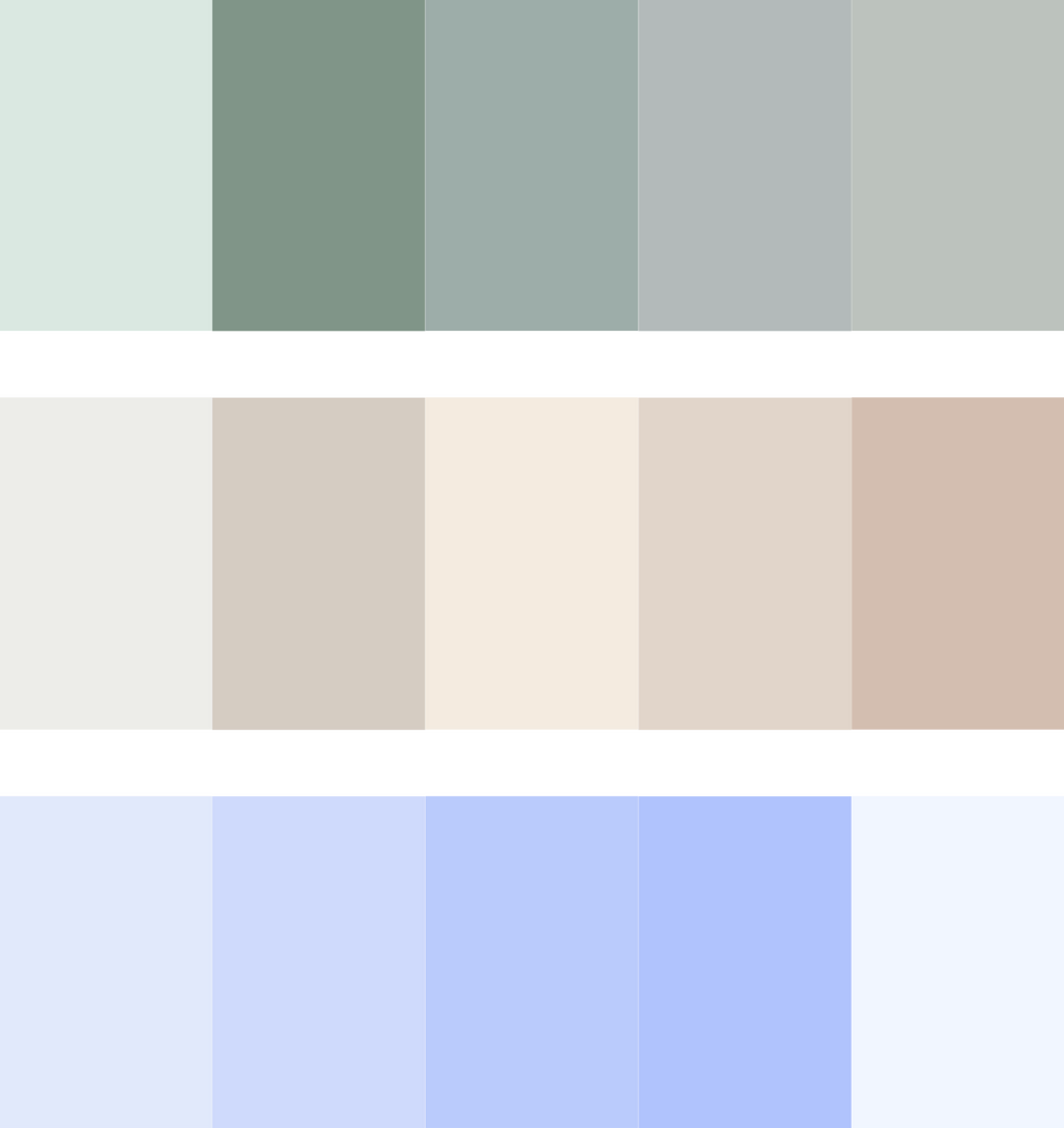 Simple line illustration in deep yellow of two rectangular speech bubbles, one featuring two lines indicating text, one featuring a question mark